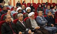 حضور معاون درمان دانشگاه در آئین رونمایی از مجموعه ۴۰ جلدی "ره نامه"